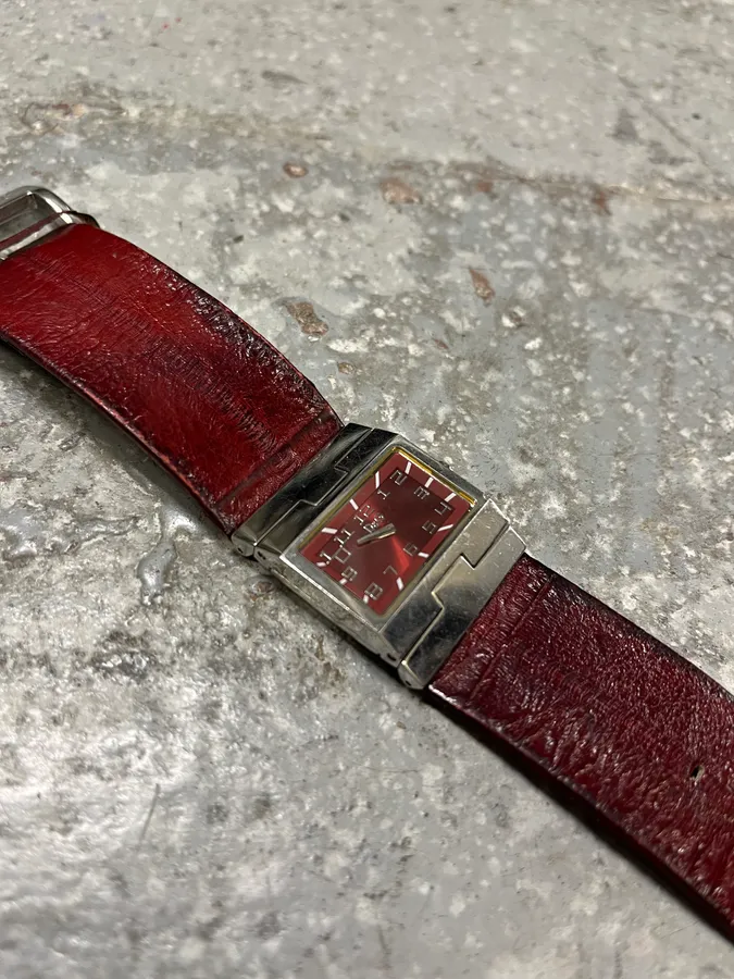 2000s Dolce & Gabbana Bordeaux Archive Leather Watch - Image 6