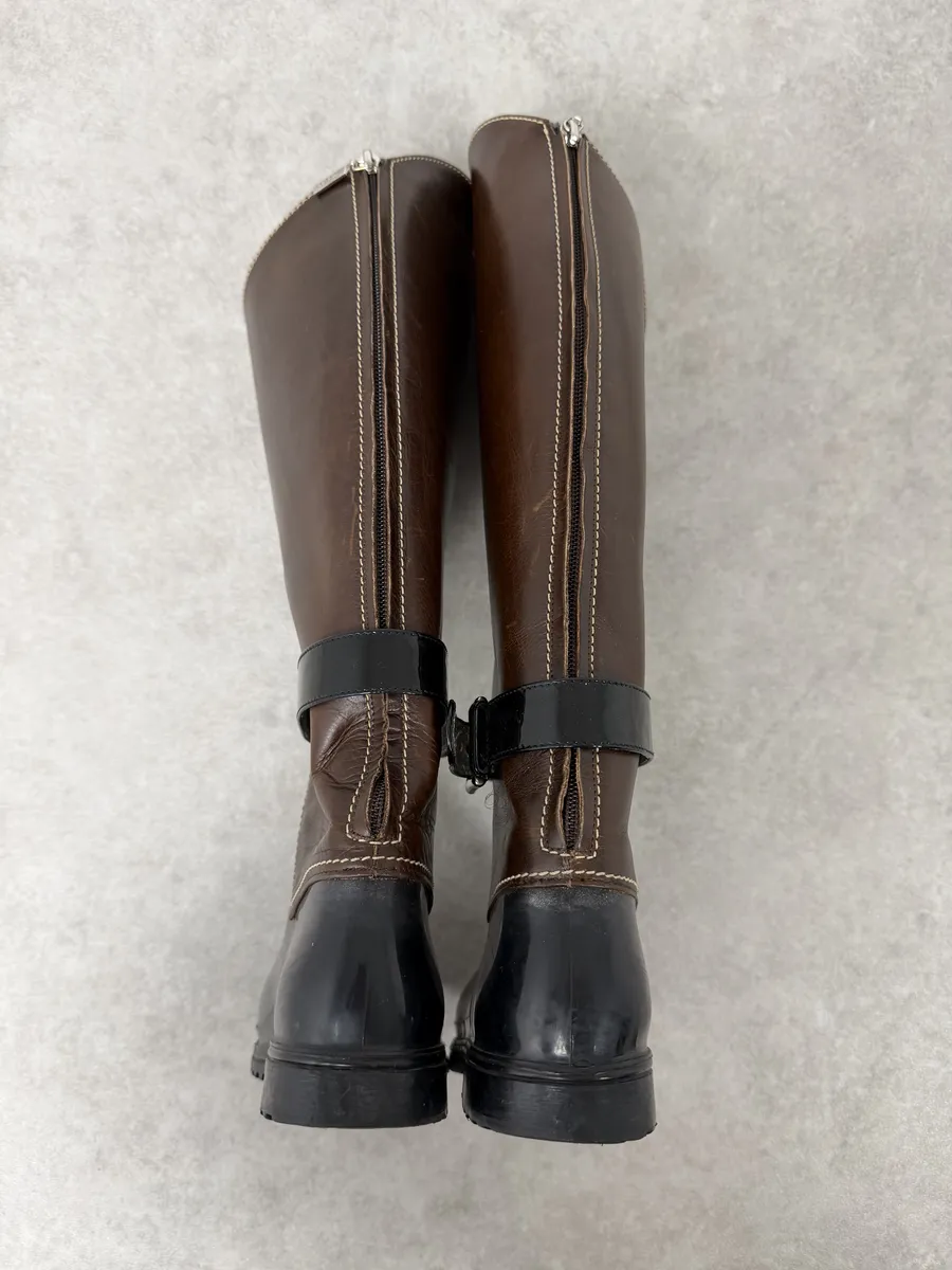 2000s Dolce & Gabbana Brown & Black Ankle Leather Boots - Image 8