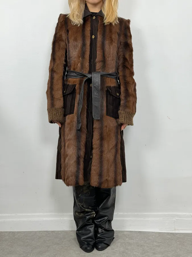 2000s Dolce & Gabbana Brown Fur Leather Trench Coat - Image 2