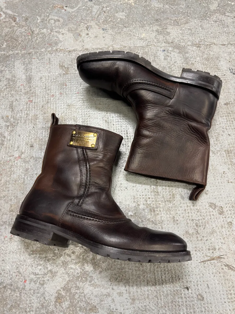 2000s Dolce & Gabbana Brown Leather Boots - Image 3