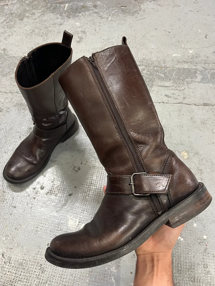 2000s Dolce & Gabbana Brown Leather High Boots