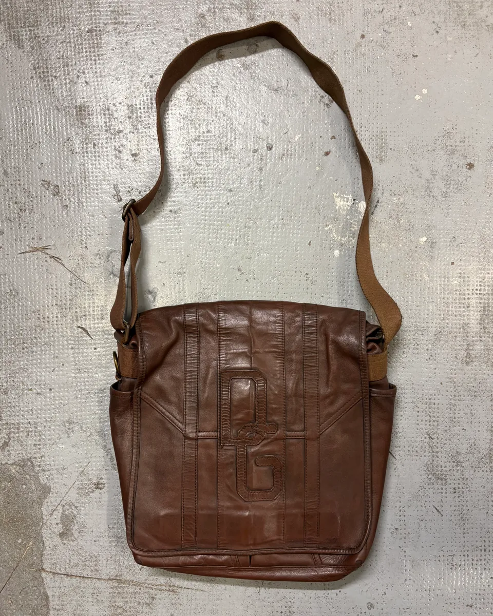 2000s Dolce & Gabbana Brown Leather Messenger Bag - Image 3