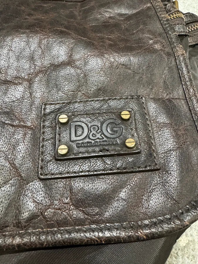 2000s Dolce & Gabbana Brown Leather Shoulder Bag - Image 4