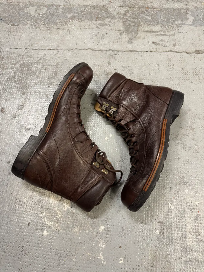 2000s Dolce & Gabbana Brown Officer Leather Boots - Image 4