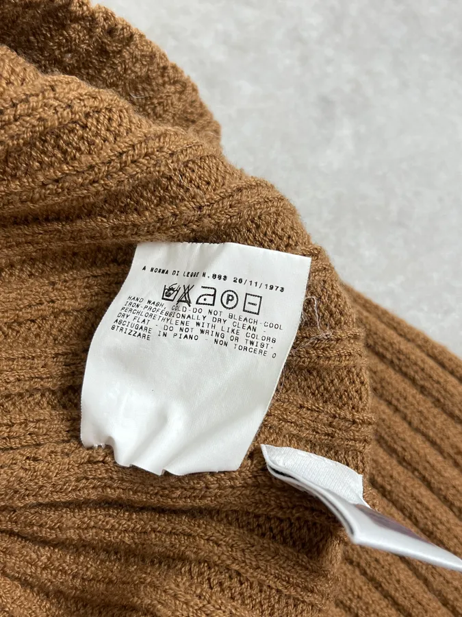 2000s Dolce & Gabbana Brown Wool Sweater - Image 10