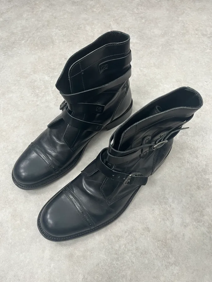 2000s Dolce & Gabbana Buckles Black Leather Boots - Image 5