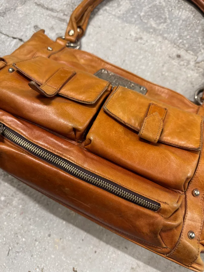 2000s Dolce & Gabbana Camel Zip Leather Cargo Handbag - Image 3