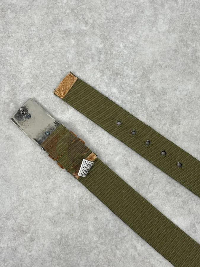 2000s Dolce & Gabbana Camo Green Canva Belt - Image 4