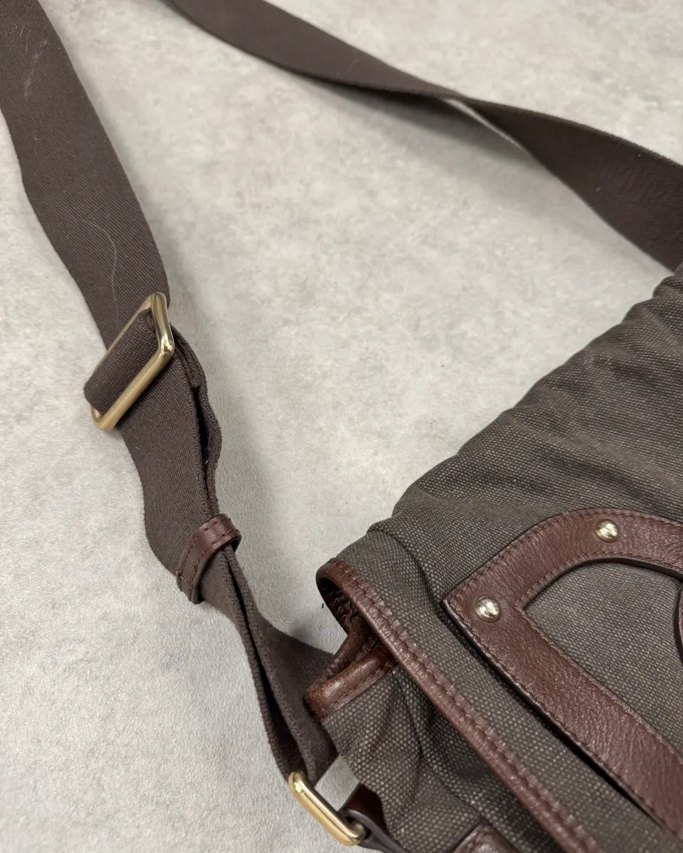 2000s Dolce & Gabbana Canvas Leather Studded Shoulder Bag - Image 7