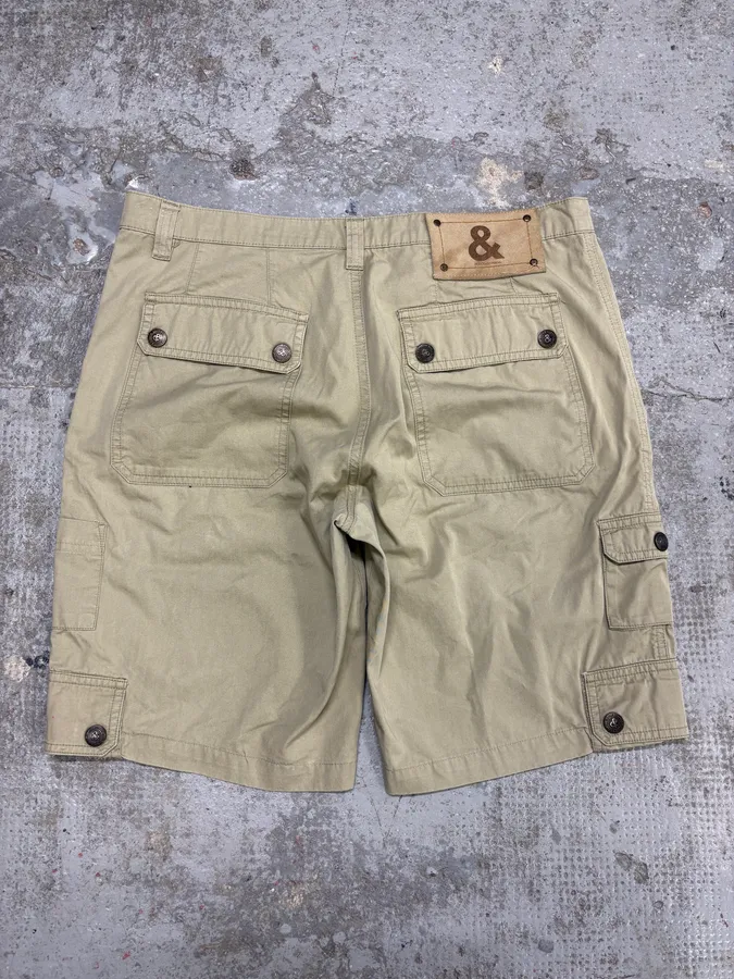 2000s Dolce & Gabbana Cargo Beige Short - Image 7
