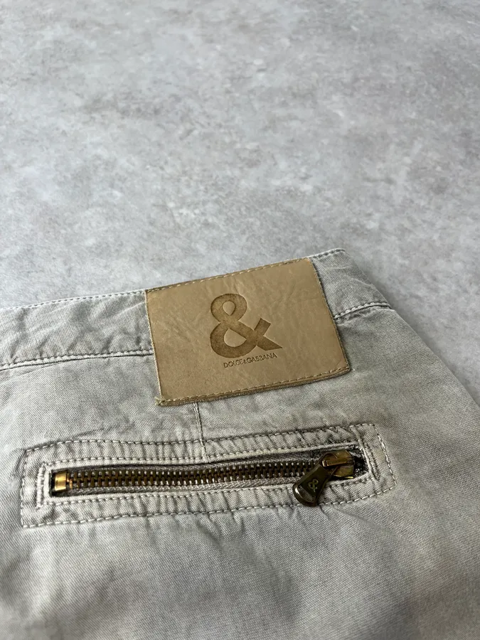 2000s Dolce & Gabbana Cargo Pocket Grey Pants - Image 11