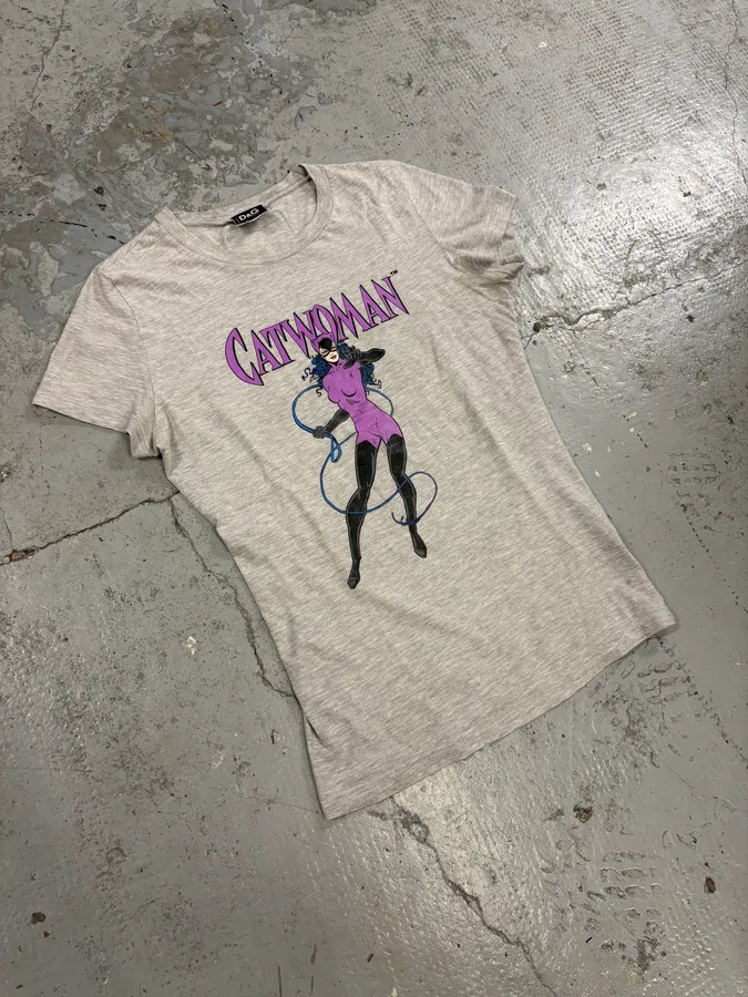 2000s Dolce & Gabbana Catwoman Grey T-Shirt - Image 4