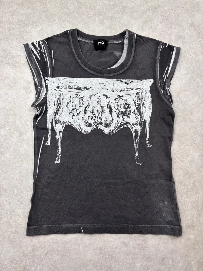 2000s Dolce & Gabbana Chair Distressed Graphic T-Shirt