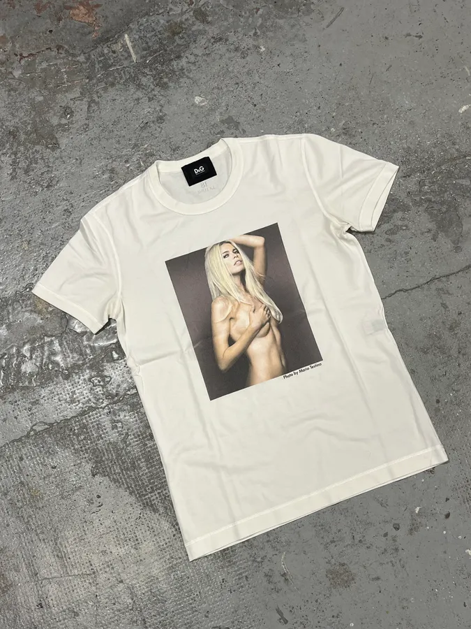 2000s Dolce & Gabbana Claudia Schiffer Naked White T-Shirt - Image 5