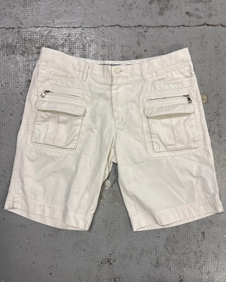 2000s Dolce & Gabbana Creamy Cargo Shorts - Image 4