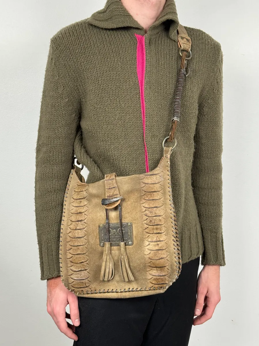 2000s Dolce & Gabbana Crocodile Effect Suede Leather Handle Bag - Image 2