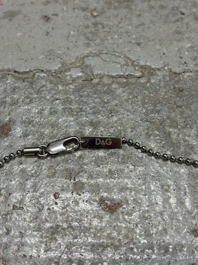 2000s Dolce & Gabbana Crystal D&G Dog Tag Necklace - Image 6