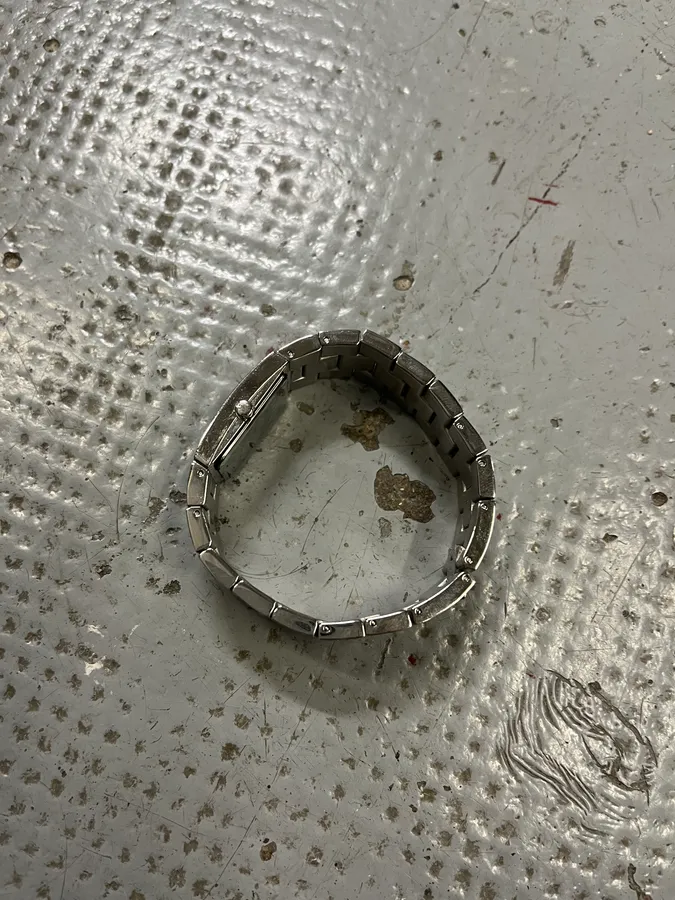 2000s Dolce & Gabbana Crystal Pave Bracelet Watch - Image 5