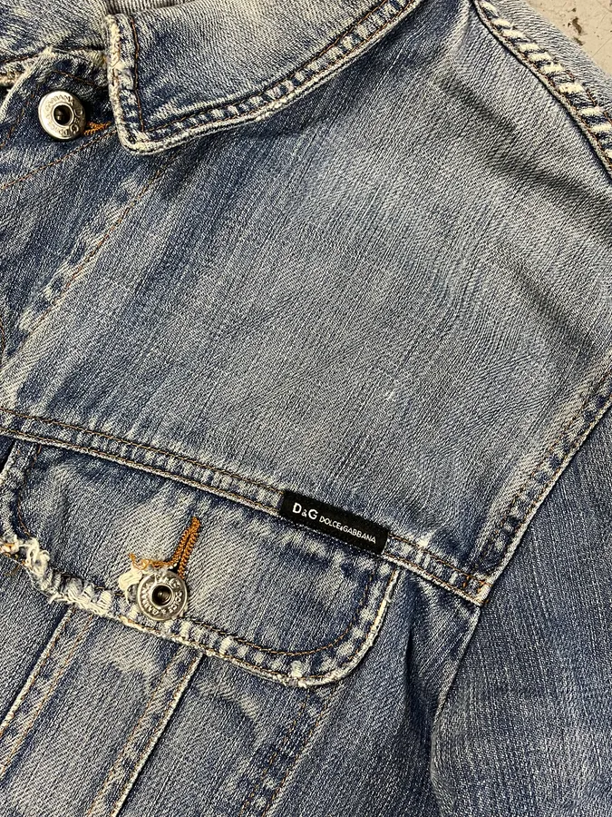 2000s Dolce & Gabbana Distressed Blue Denim Jacket - Image 8