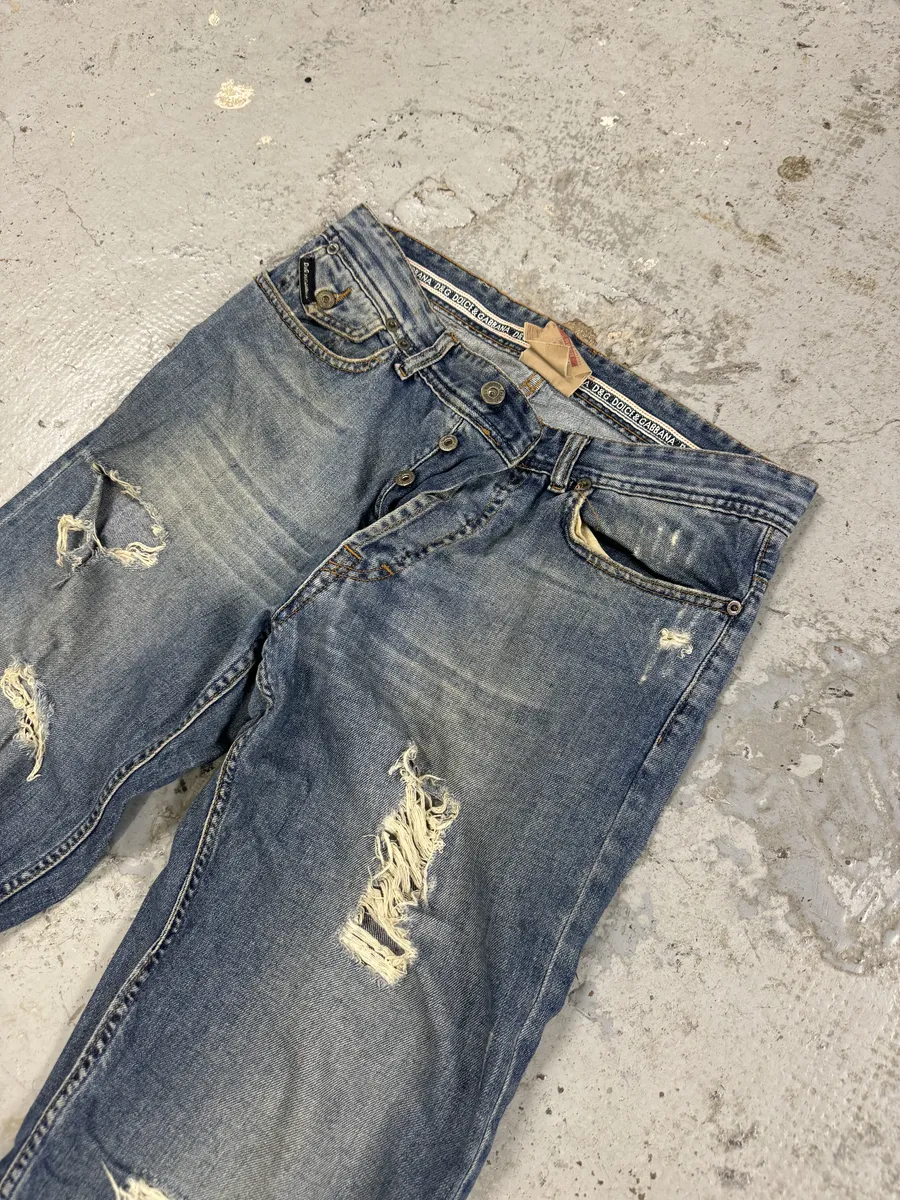 2000s Dolce & Gabbana Distressed Blue Denim Jeans - Image 12
