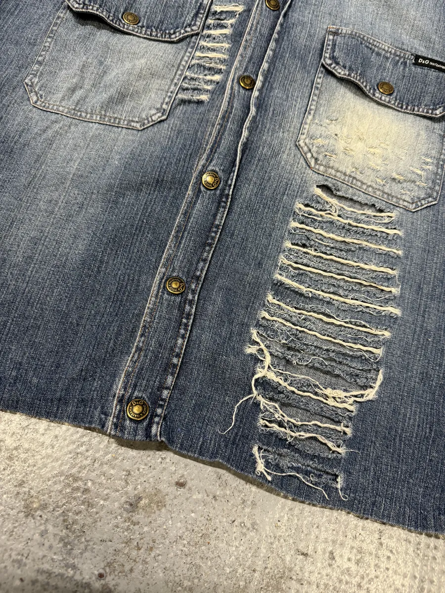 2000s Dolce & Gabbana Distressed Blue Denim Vest - Image 5