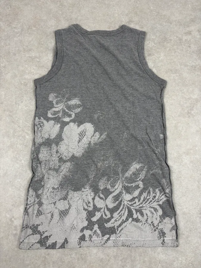 2000s Dolce & Gabbana Faded Flowers Grey Tank Top - Image 6