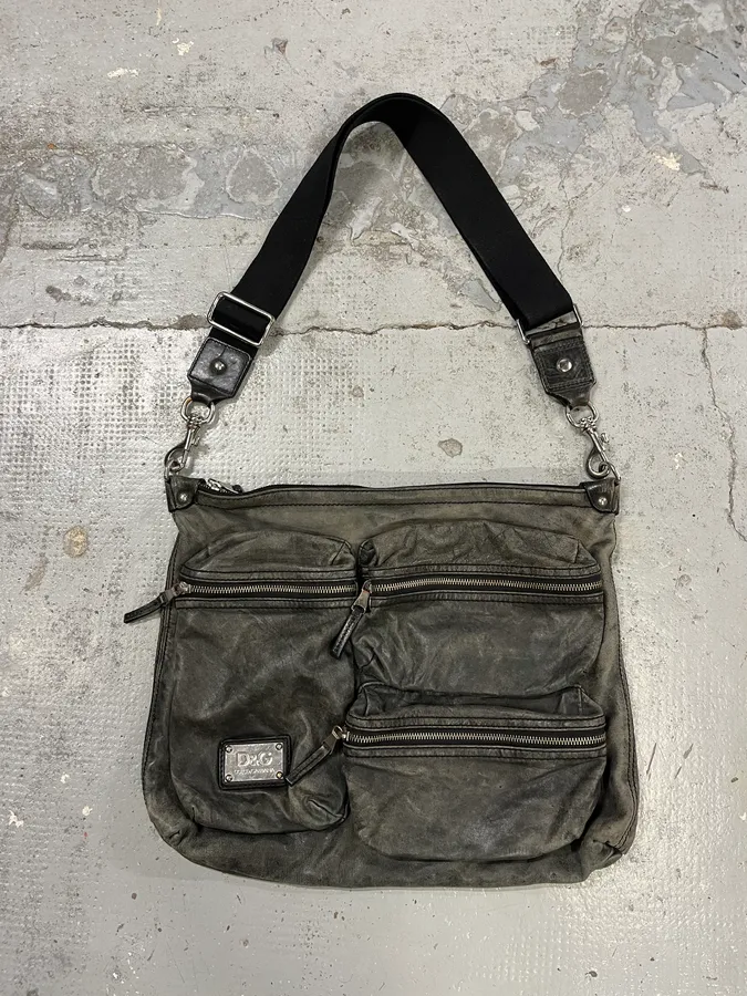 2000s Dolce & Gabbana Faded Grey Leather Cargo Shoulder Bag - Image 2