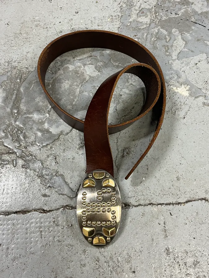 2000s Dolce & Gabbana Futuristic Golden & Silver Buckle Brown Leather Belt - Image 2