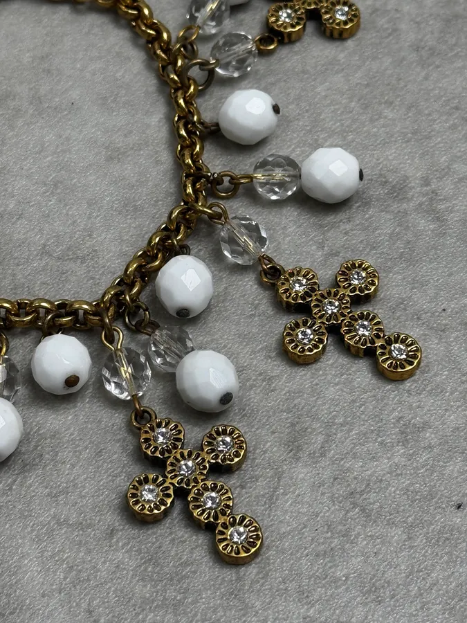 2000s Dolce & Gabbana Gold Metal Pearl Charm Bracelet - Image 5