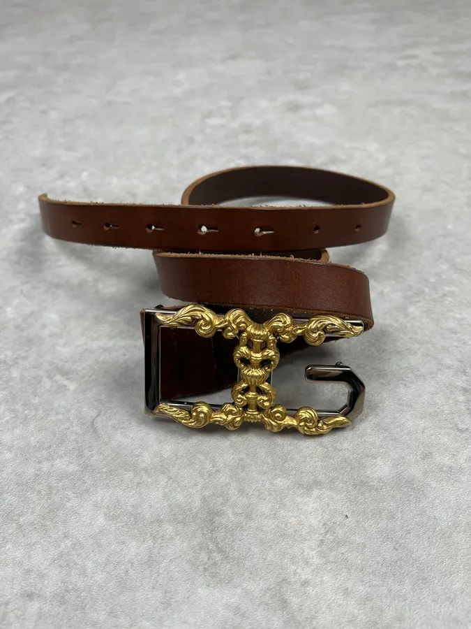 2000s Dolce & Gabbana Golden Ornament Buckle Brown Leather Belt - Image 5