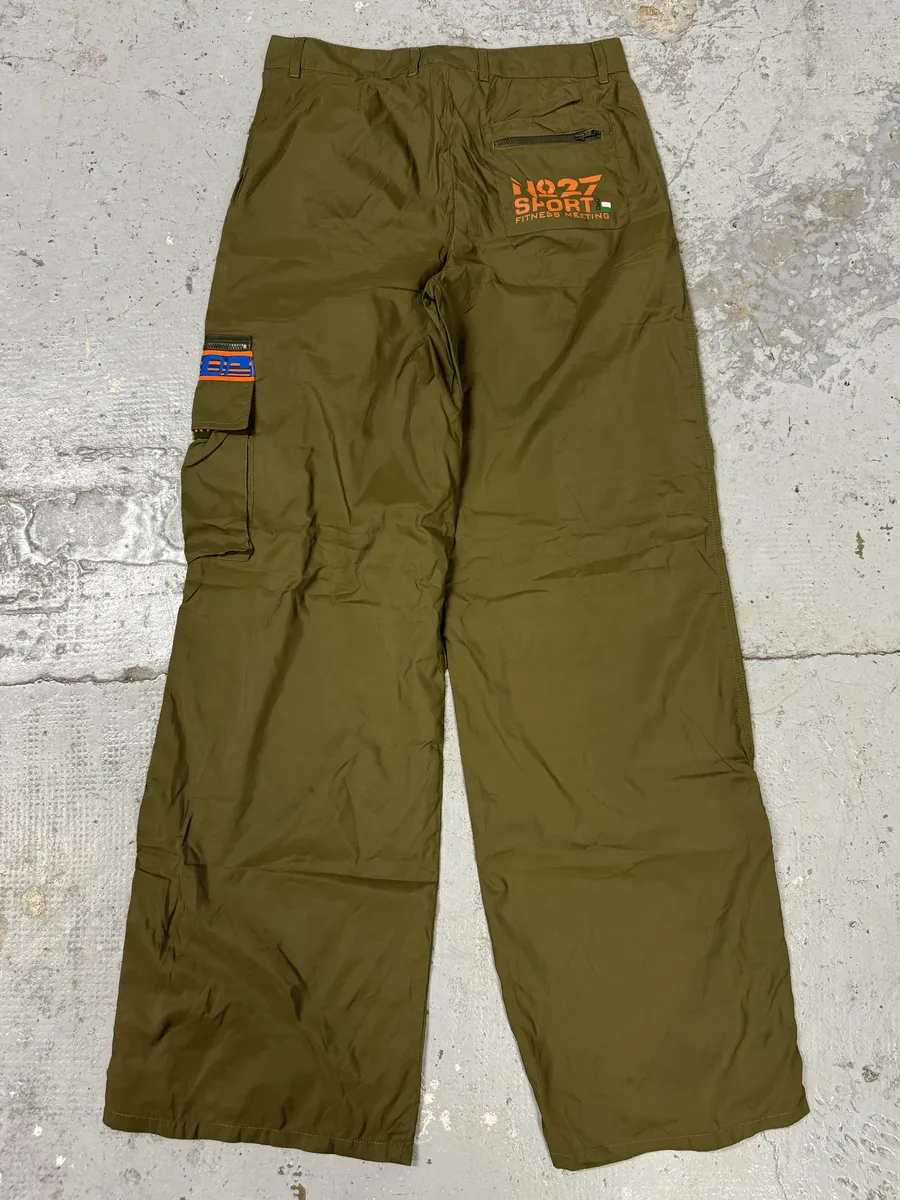 2000s Dolce & Gabbana Green & Orange Nylon Cargo Pants - Image 5