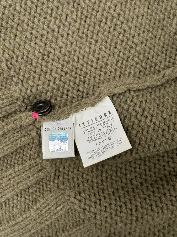 2000s Dolce & Gabbana Green & Pink Wool Buttoned Sweater - Image 10