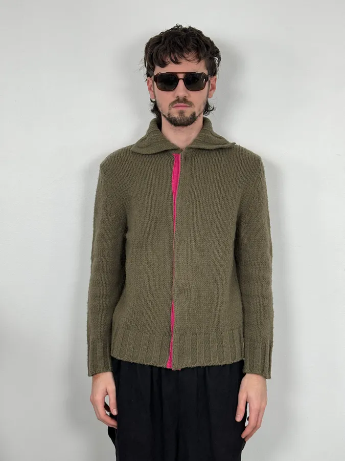 2000s Dolce & Gabbana Green & Pink Wool Buttoned Sweater - Image 2
