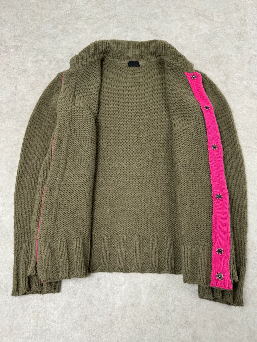 2000s Dolce & Gabbana Green & Pink Wool Buttoned Sweater - Image 8