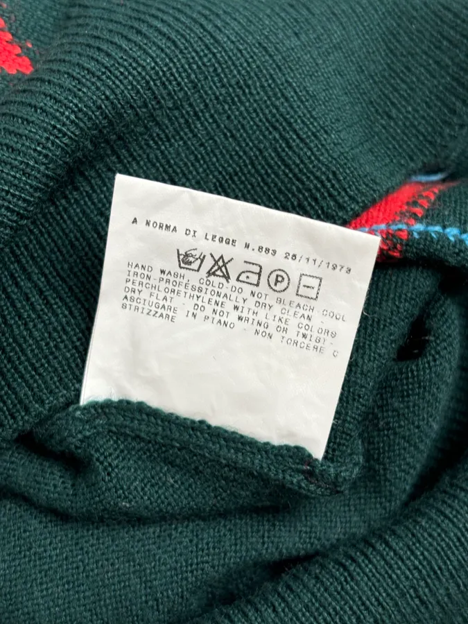 2000s Dolce & Gabbana Green V Neck Classy Sweater - Image 13