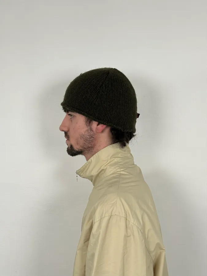 2000s Dolce & Gabbana Green Wool Beanie - Image 3