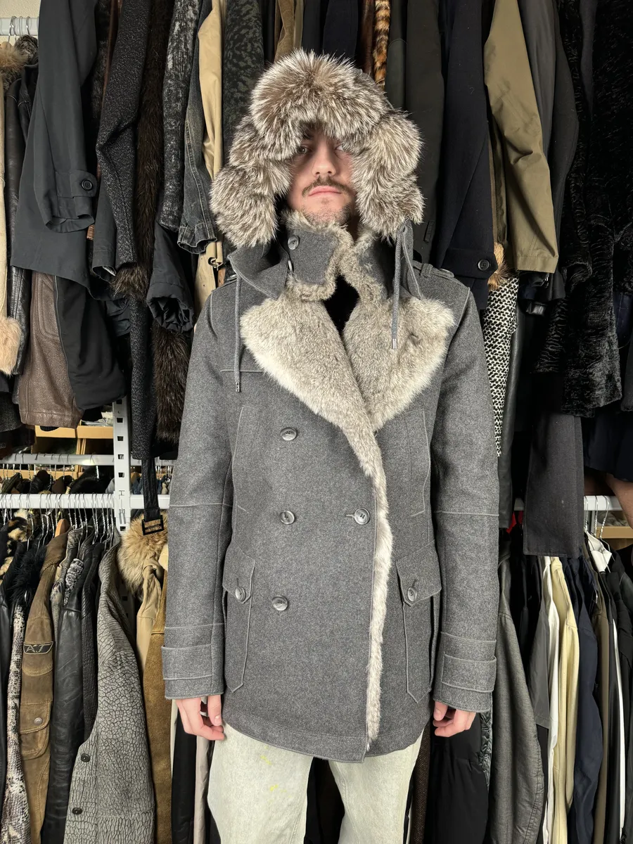 2000s Dolce & Gabbana Grey Caban Rabbit Fur Coat - Image 4