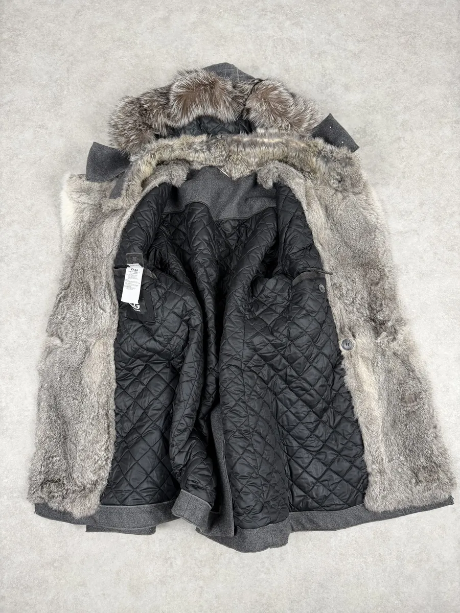 2000s Dolce & Gabbana Grey Caban Rabbit Fur Coat - Image 7