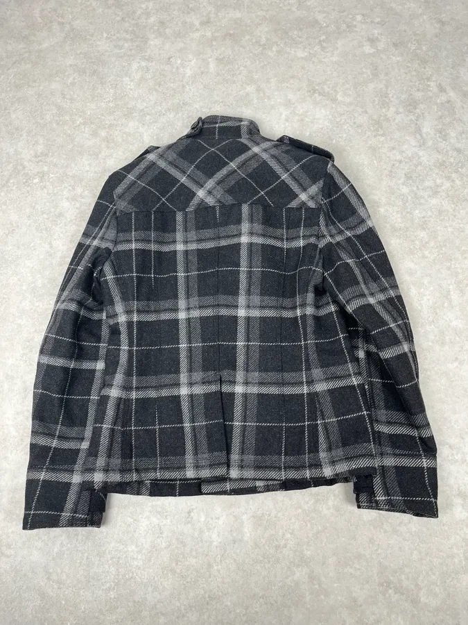 2000s Dolce & Gabbana Grey Checkered Wool Buttoned Jacket - Image 6