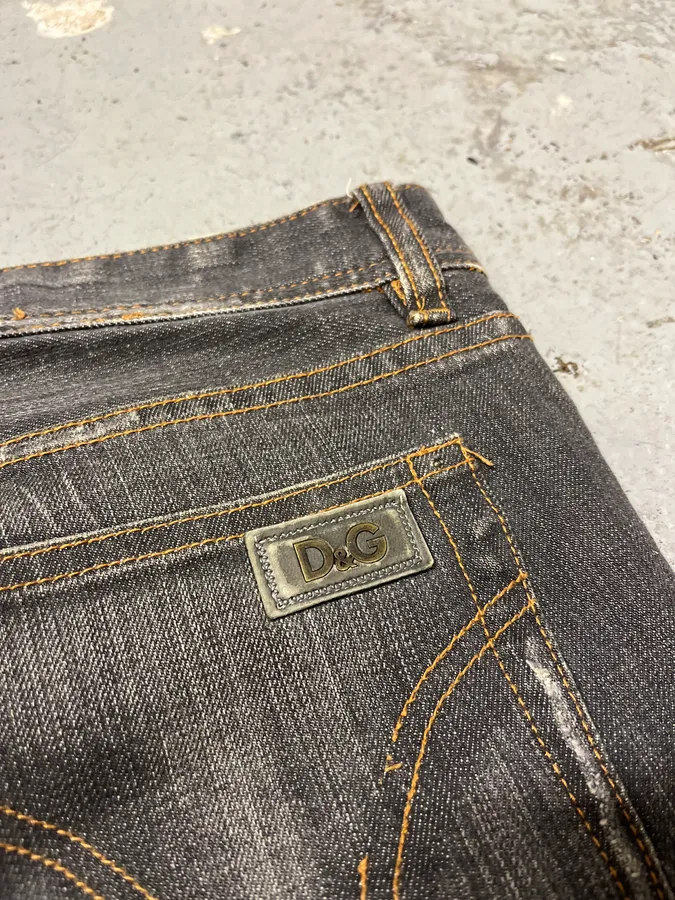 2000s Dolce & Gabbana Grey Distressed Denim Jeans - Image 10