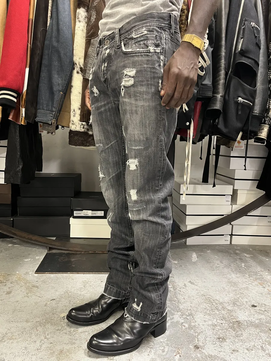 2000s Dolce & Gabbana Grey Distressed Denim Jeans - Image 2