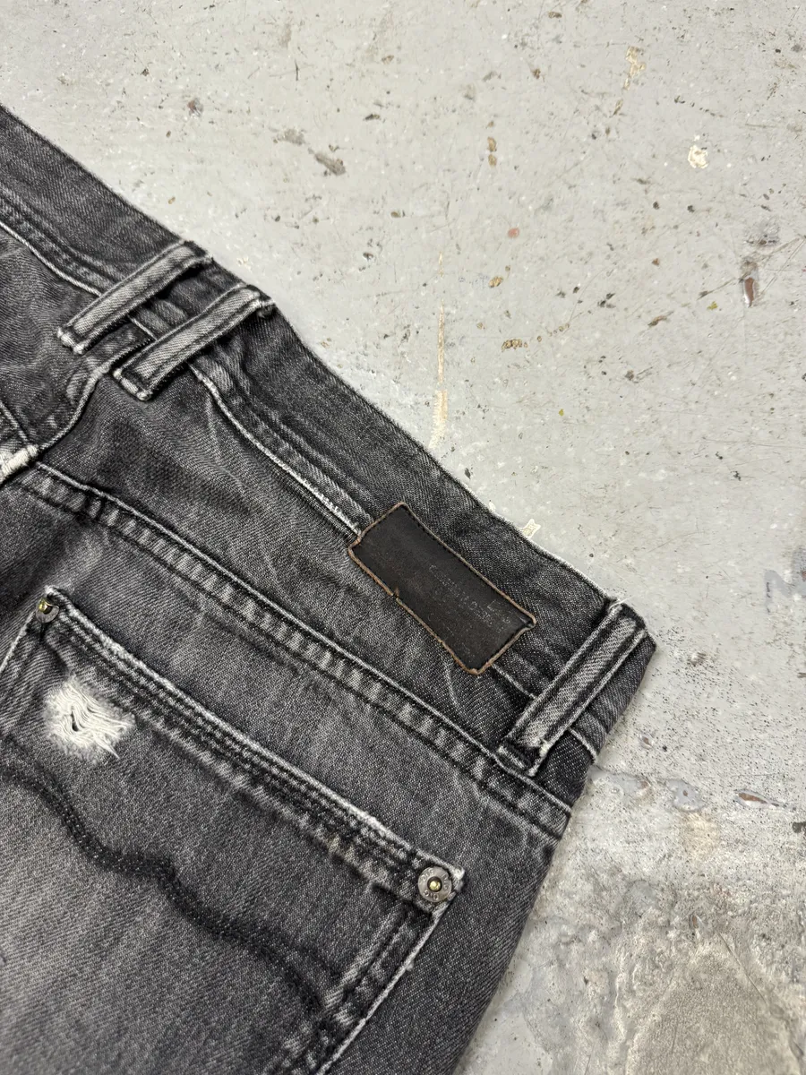 2000s Dolce & Gabbana Grey Distressed Denim Jeans - Image 7