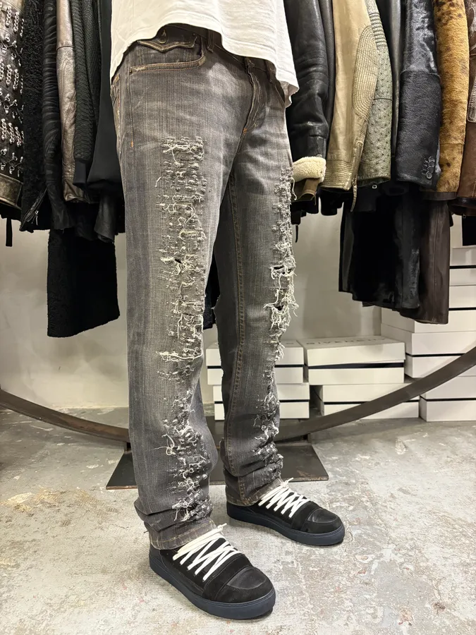 2000s Dolce & Gabbana Grey Distressed Denim Jeans - Image 3