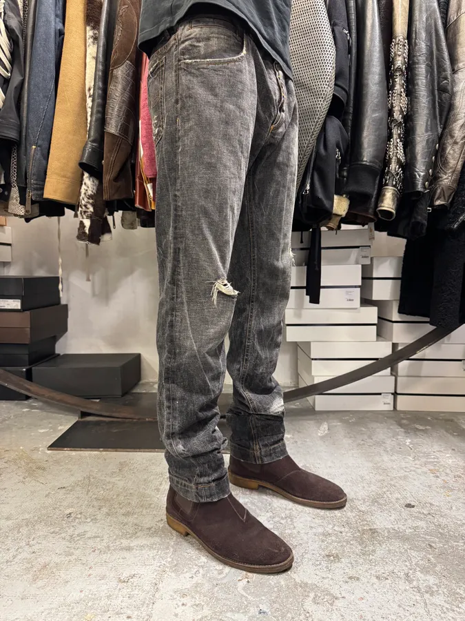 2000s Dolce & Gabbana Grey Distressed Denim Jeans - Image 3