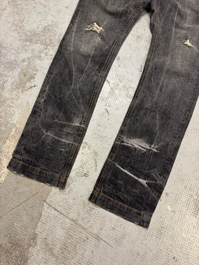 2000s Dolce & Gabbana Grey Distressed Denim Jeans - Image 6