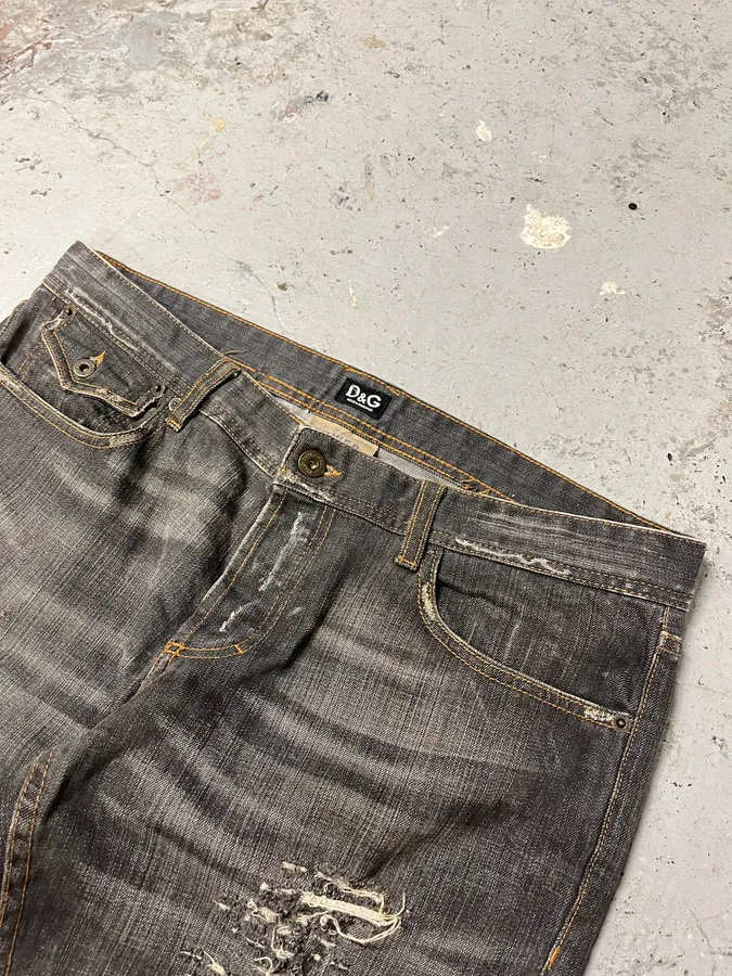 2000s Dolce & Gabbana Grey Distressed Denim Jeans - Image 6