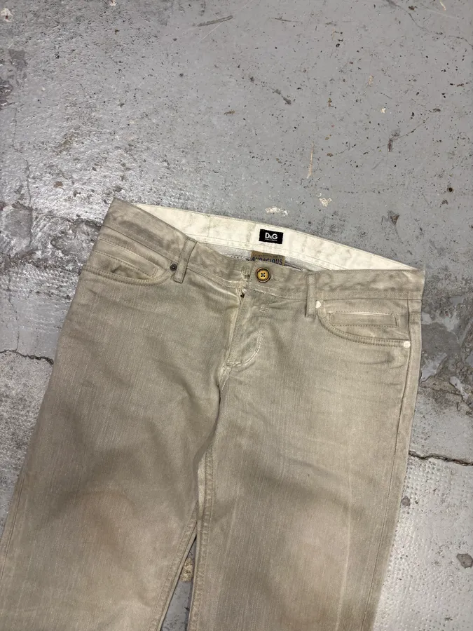 2000s Dolce & Gabbana Grey Faded Denim Jeans - Image 5