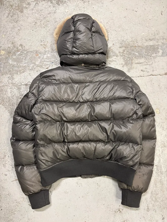 2000s Dolce & Gabbana Grey Fur Hooded Puffer Jacket - Image 6