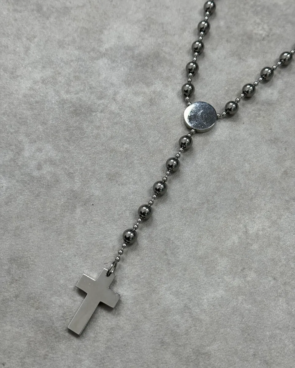 2000s Dolce & Gabbana Grey Metal Beaded Cross Rosary Chain - Image 7