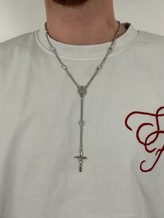 2000s Dolce & Gabbana Grey Rosary Cross Necklace - Image 2